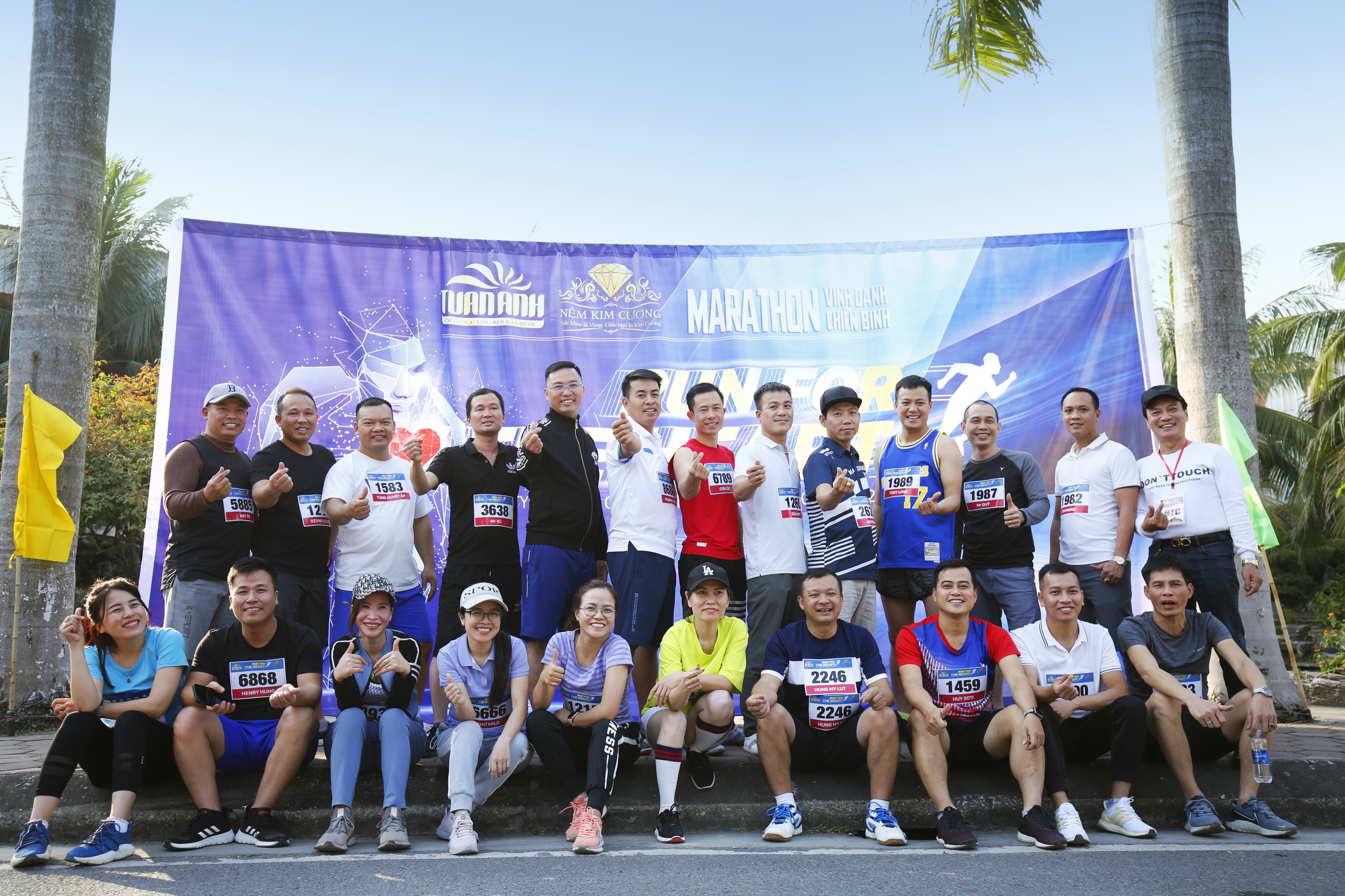 Công ty cổ phần đầu tư Nệm Kim Cương tổ chức cuộc thi chạy Marathon Mùa Đông