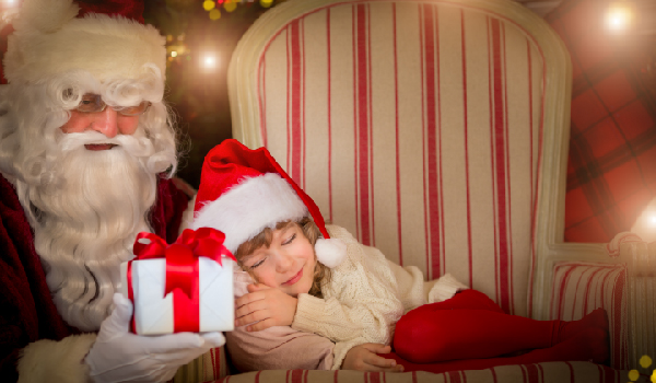 LAST NIGHT I DREAMED OF… SANTA CLAUS