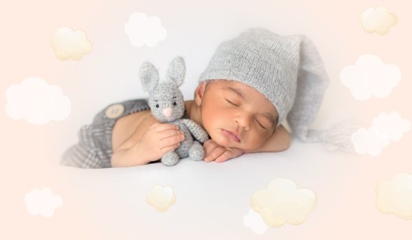WHAT DOES YOUR BABY'S SLEEPING POSTURE TELL YOU?
